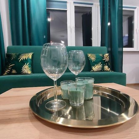 华沙Apartament Szmaragdowy Centrum公寓 外观 照片